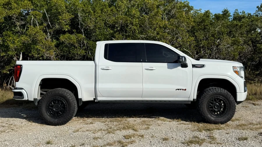 2021 GMC Sierra 5th Gen - Image 5 of 12