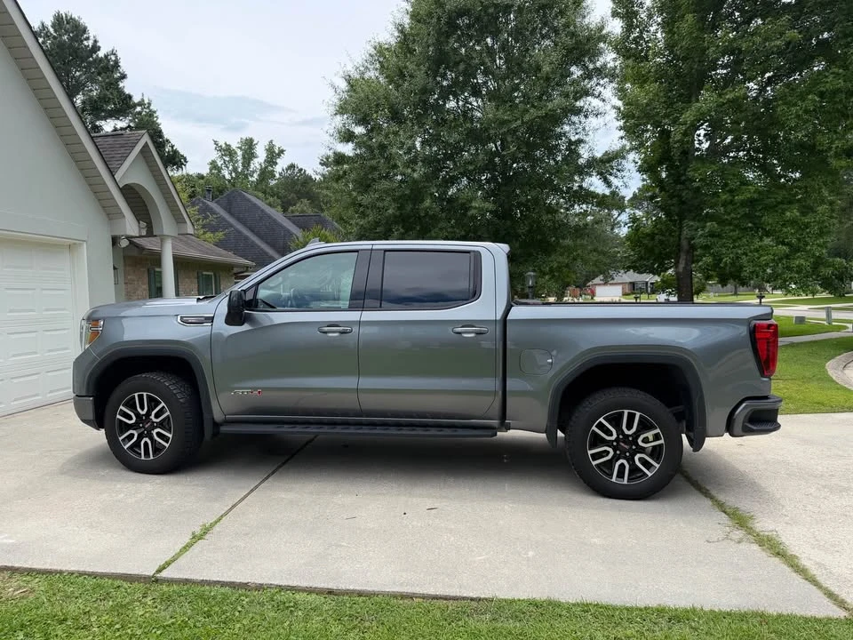 2021 GMC Sierra 5th Gen - Image 3 of 15