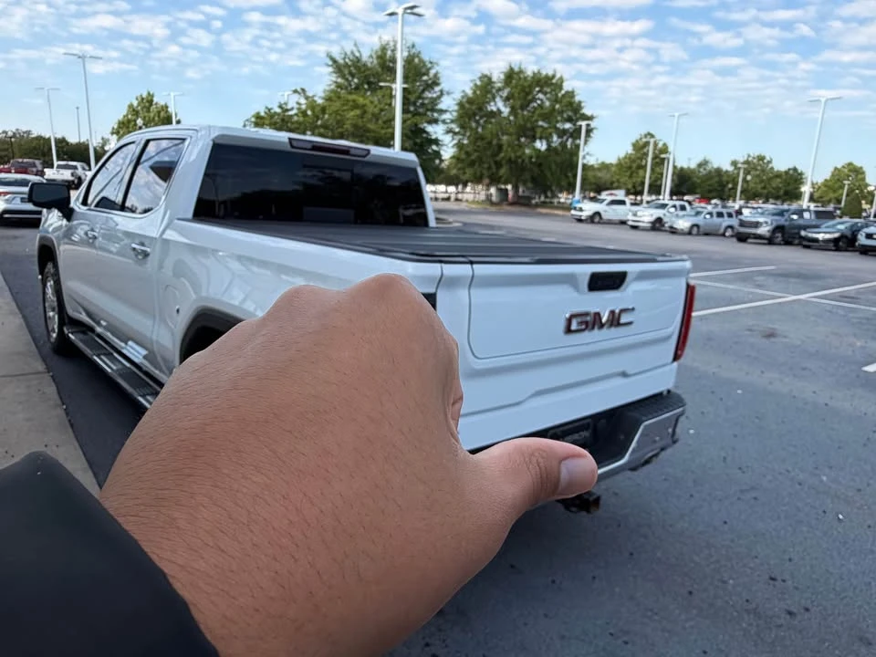 2021 GMC Sierra 5th Gen - Image 7 of 15