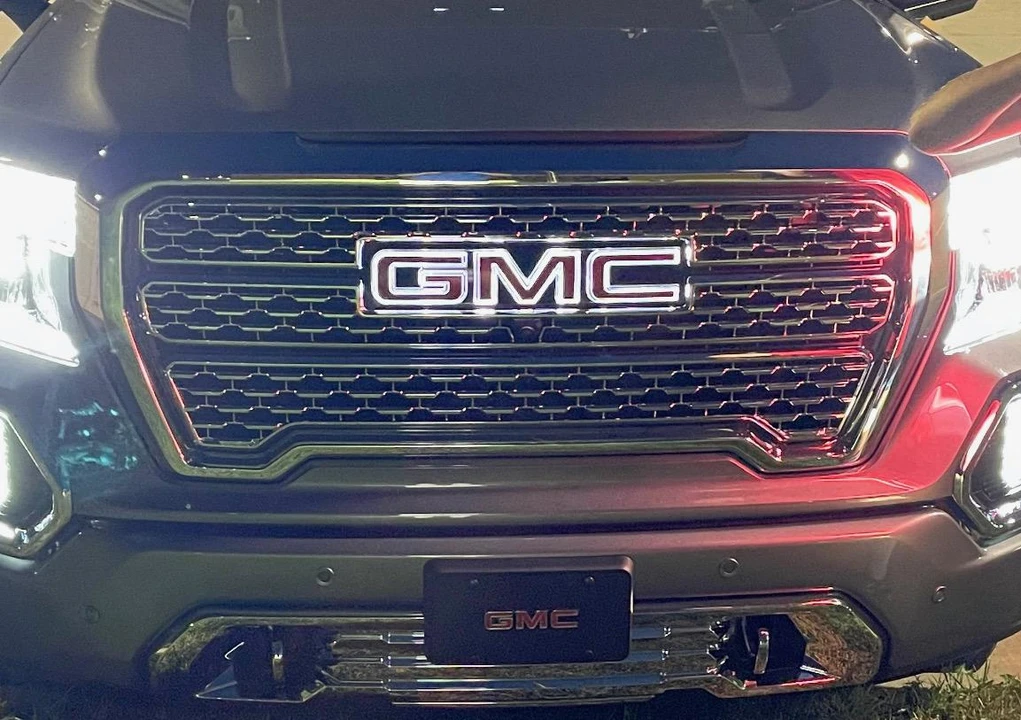 2021 GMC Sierra 5th Gen - Image 14 of 31