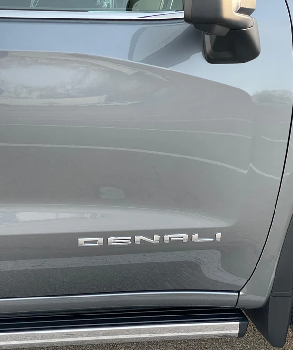 2021 GMC Sierra 5th Gen - Image 26 of 31
