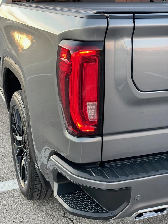 2021 GMC Sierra 5th Gen - Image 29 of 31