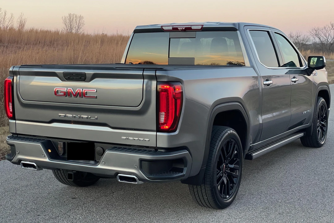 2021 GMC Sierra 5th Gen - Image 4 of 31