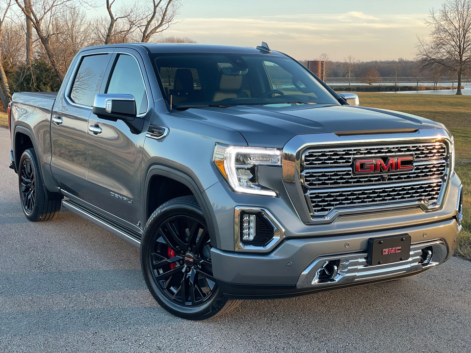 2021 GMC Sierra 5th Gen - Image 12 of 31