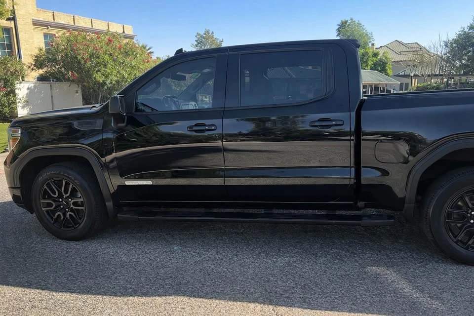 2021 GMC Sierra 5th Gen - Image 2 of 15