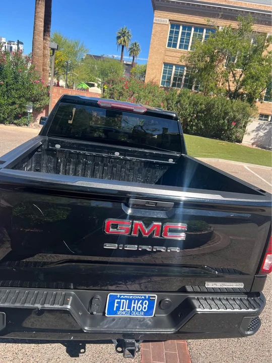 2021 GMC Sierra 5th Gen - Image 5 of 15