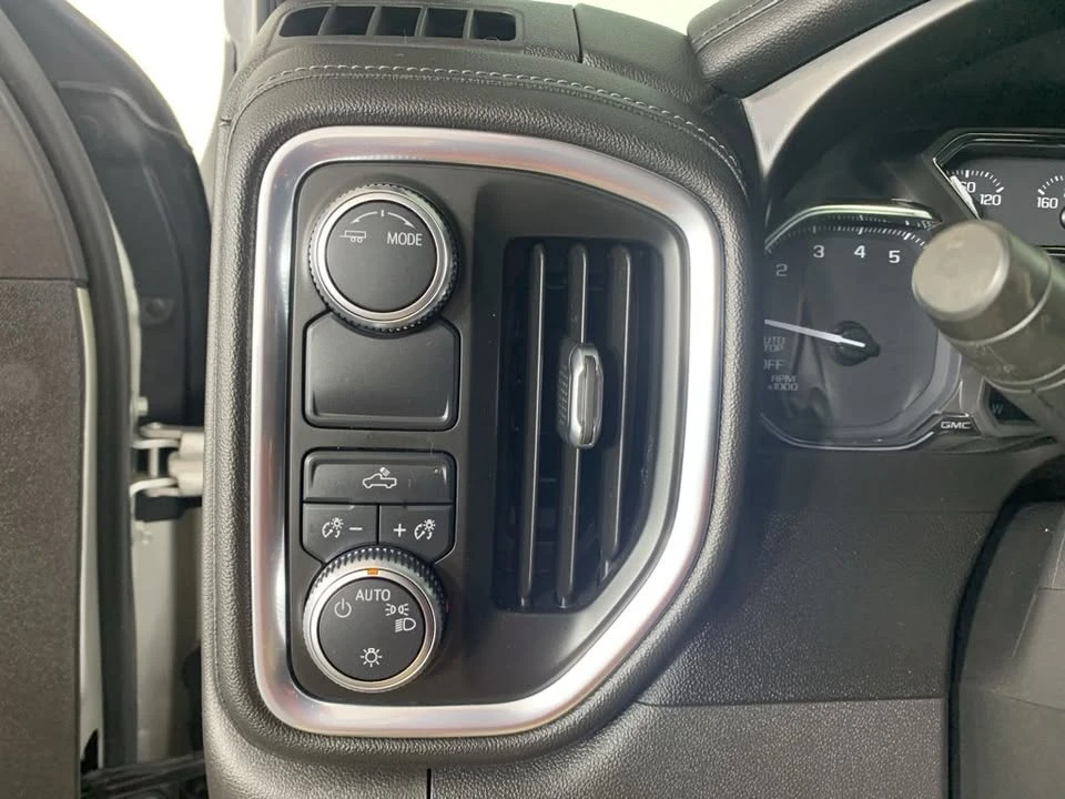 2021 GMC Sierra 5th Gen - Image 17 of 20