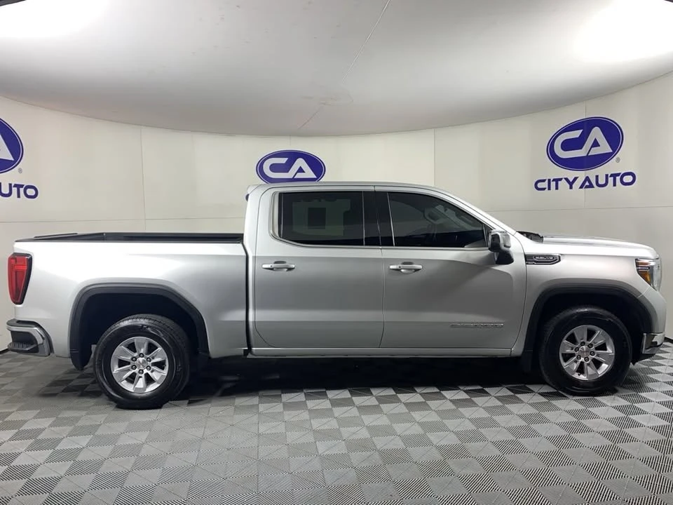 2021 GMC Sierra 5th Gen - Image 2 of 20