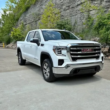 2021 GMC Sierra SLE Pickup 4D 5 3/4 ft
