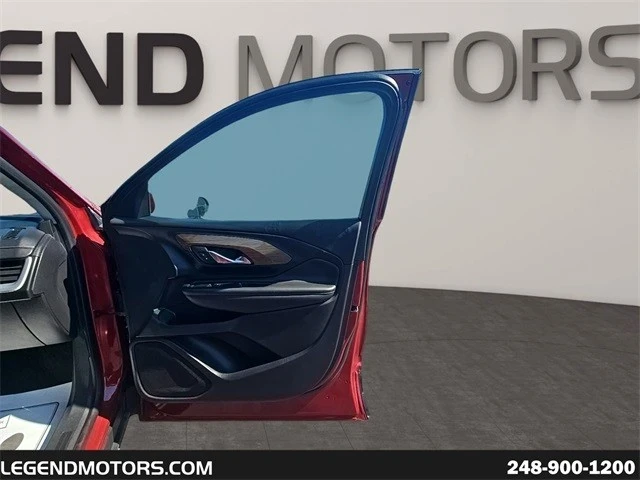 2021 GMC Terrain - Image 16 of 21