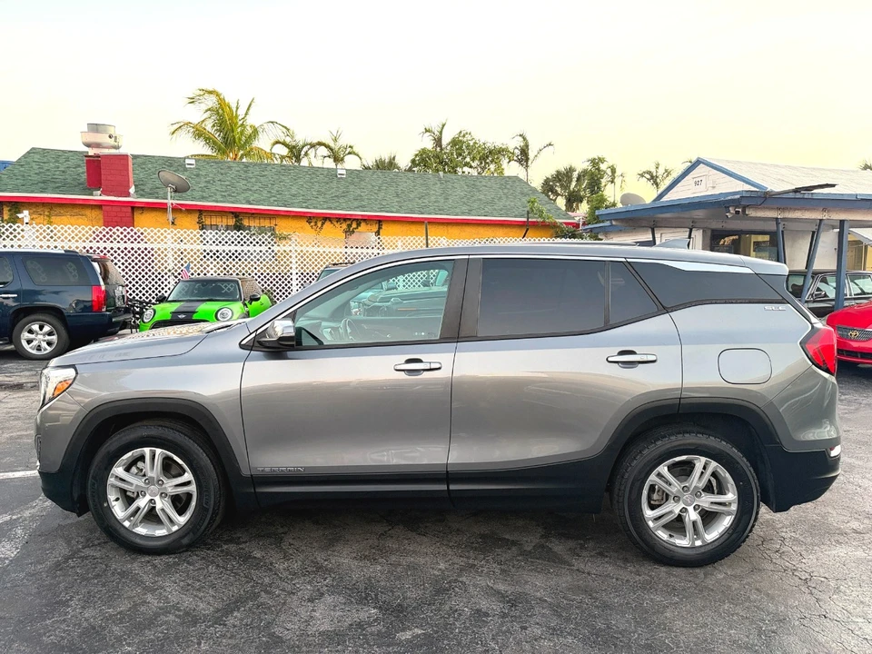 2021 GMC Terrain - Image 16 of 21
