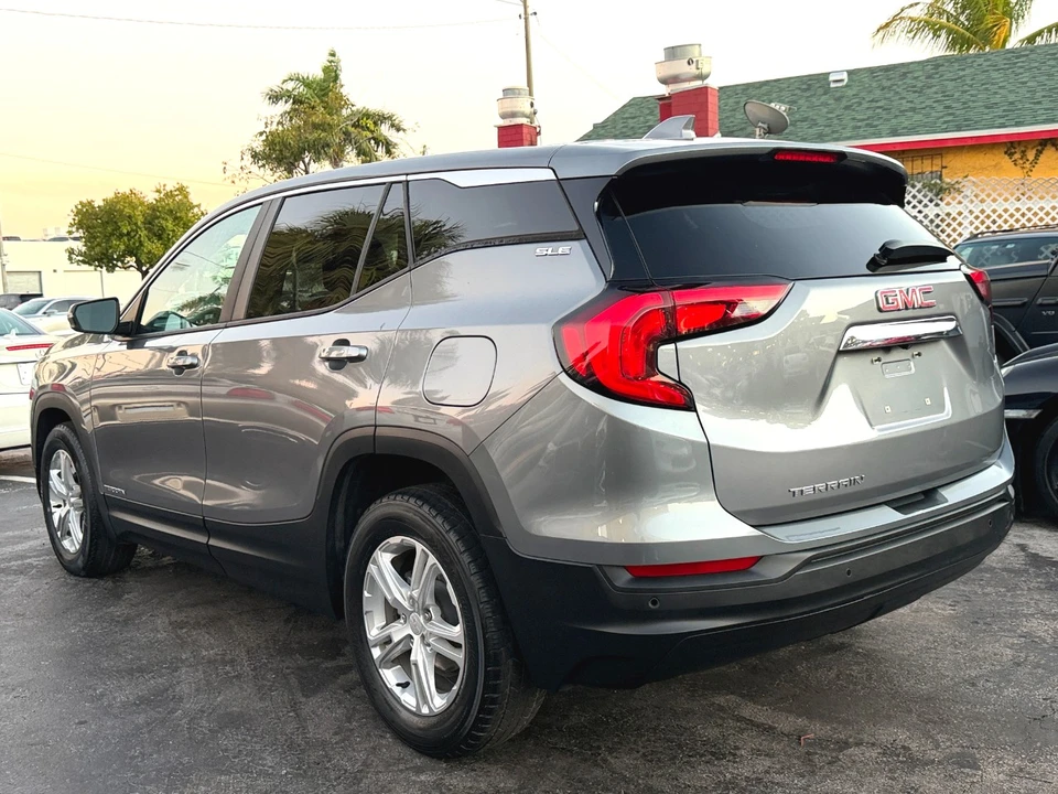 2021 GMC Terrain - Image 15 of 21