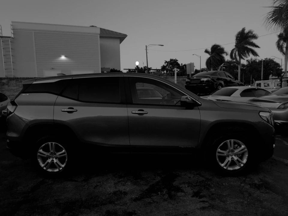 2021 GMC Terrain - Image 10 of 21
