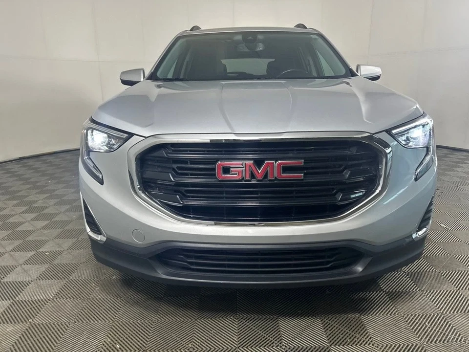 2021 GMC Terrain - Image 8 of 12