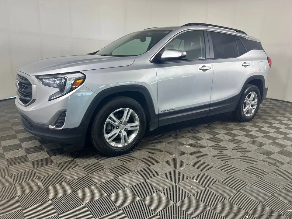 2021 GMC Terrain - Image 7 of 12