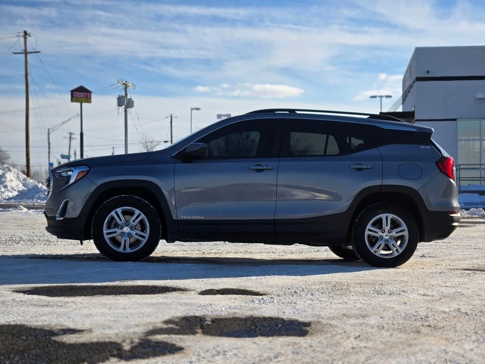 2021 GMC Terrain - Image 4 of 12