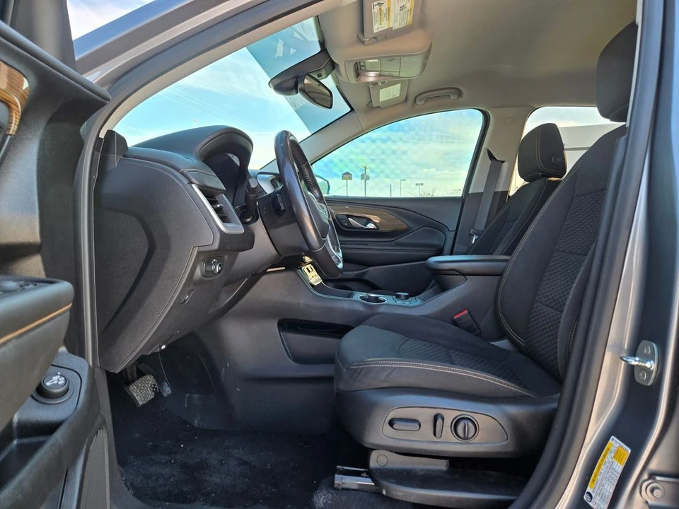 2021 GMC Terrain - Image 10 of 12