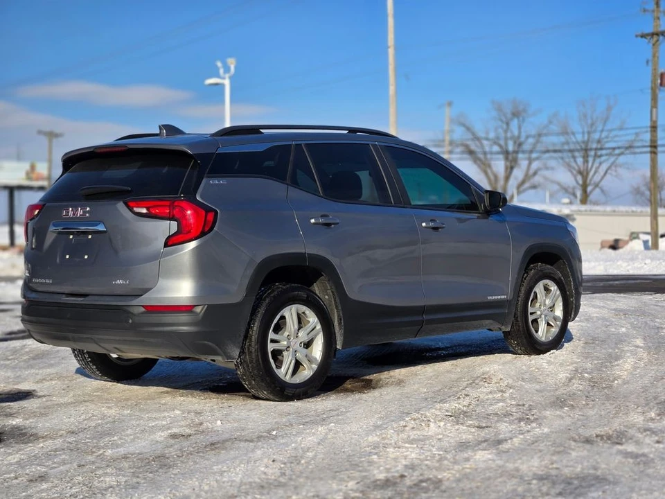 2021 GMC Terrain - Image 7 of 12