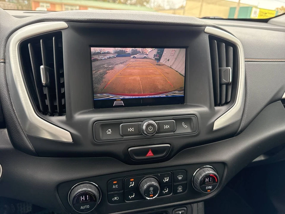 2021 GMC Terrain - Image 11 of 15