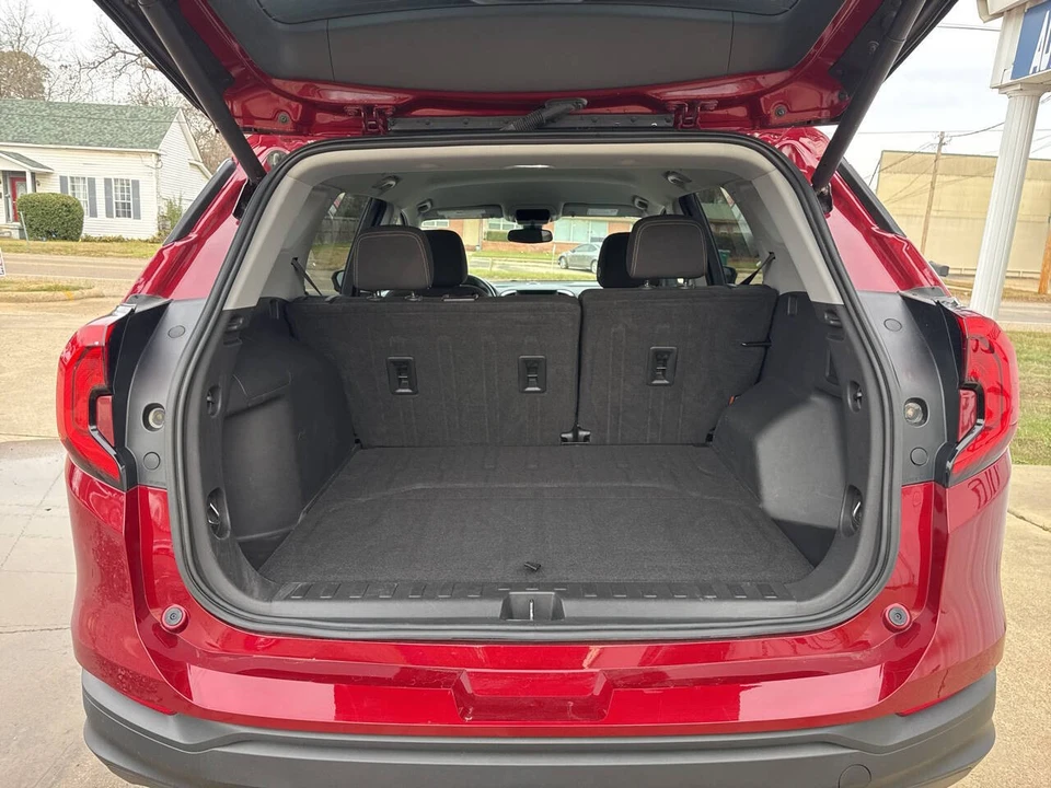 2021 GMC Terrain - Image 6 of 15
