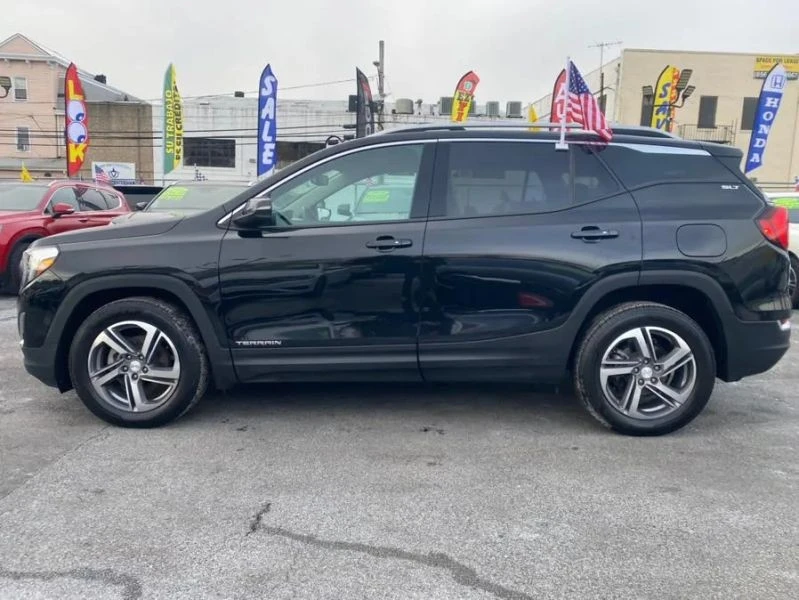 2021 GMC Terrain - Image 8 of 12