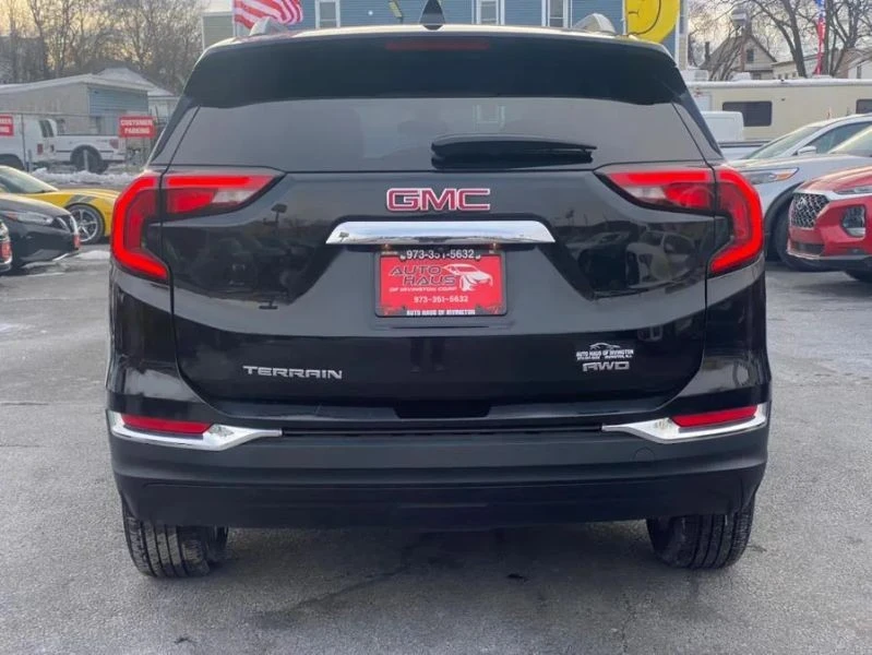 2021 GMC Terrain - Image 5 of 12