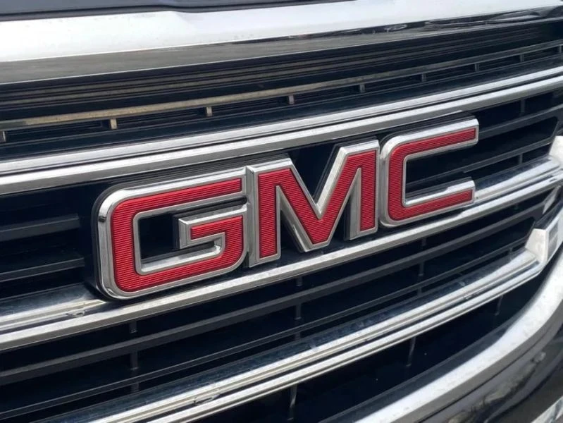 2021 GMC Terrain - Image 9 of 12
