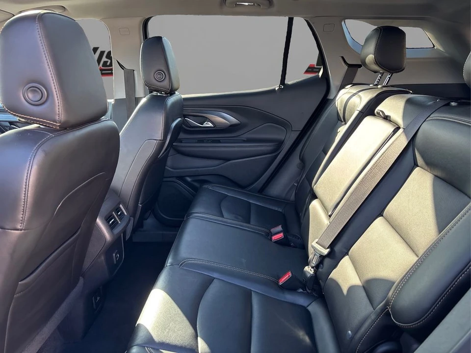 2021 GMC Terrain - Image 10 of 12