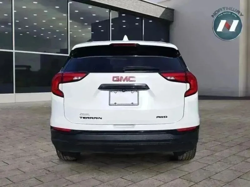 2021 GMC Terrain - Image 4 of 12
