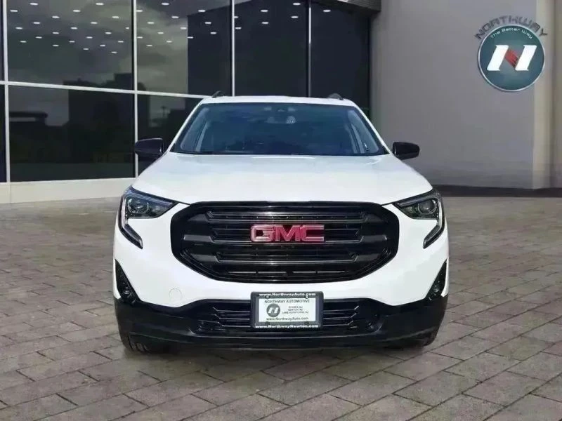 2021 GMC Terrain - Image 8 of 12