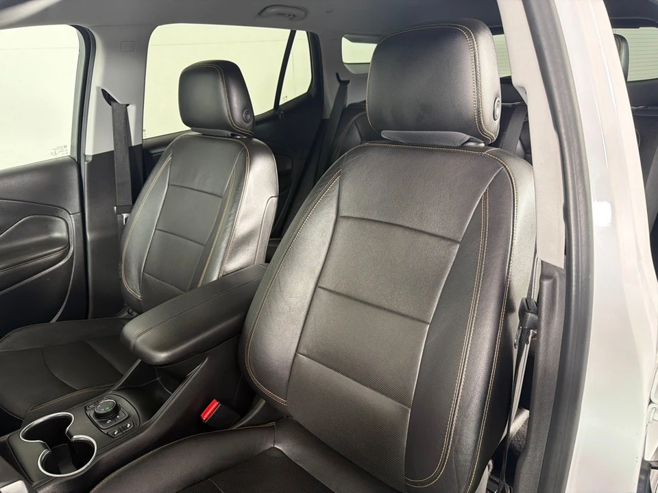 2021 GMC Terrain - Image 13 of 21