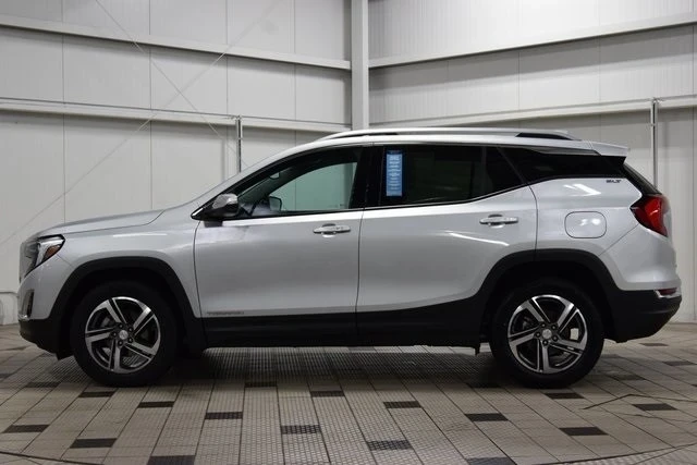 2021 GMC Terrain - Image 4 of 12