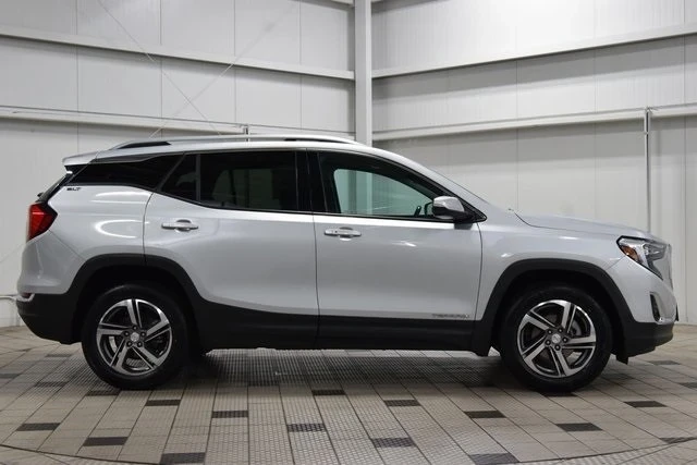 2021 GMC Terrain - Image 9 of 12