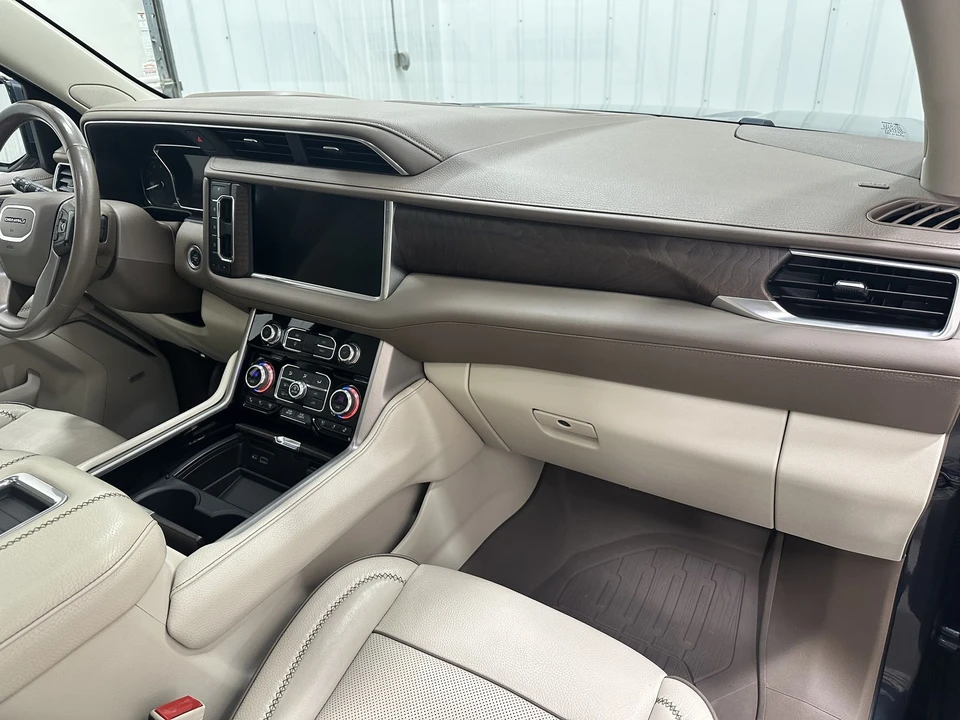 2021 GMC Yukon 5th Gen - Image 18 of 21