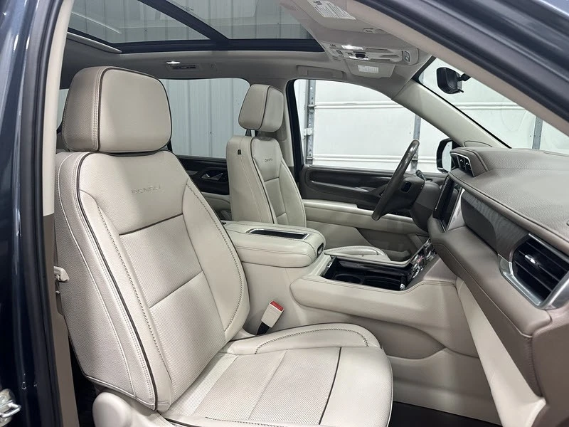 2021 GMC Yukon 5th Gen - Image 17 of 21