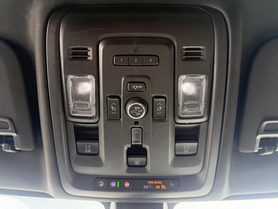 2021 GMC Yukon 5th Gen - Image 24 of 31