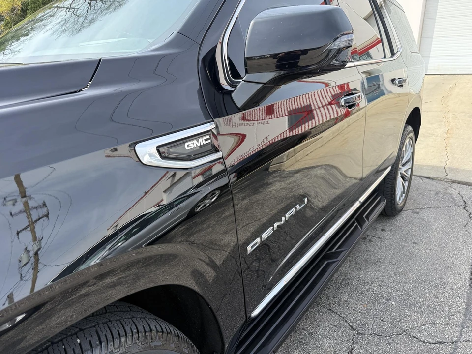 2021 GMC Yukon 5th Gen - Image 26 of 31