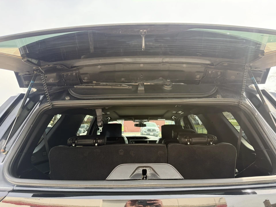 2021 GMC Yukon 5th Gen - Image 8 of 31