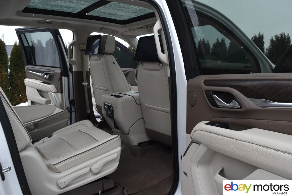 2021 GMC Yukon 5th Gen - Image 19 of 21