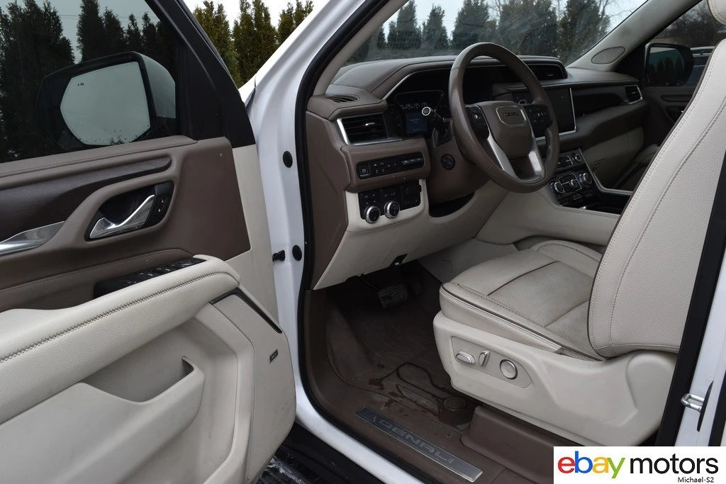 2021 GMC Yukon 5th Gen - Image 11 of 21
