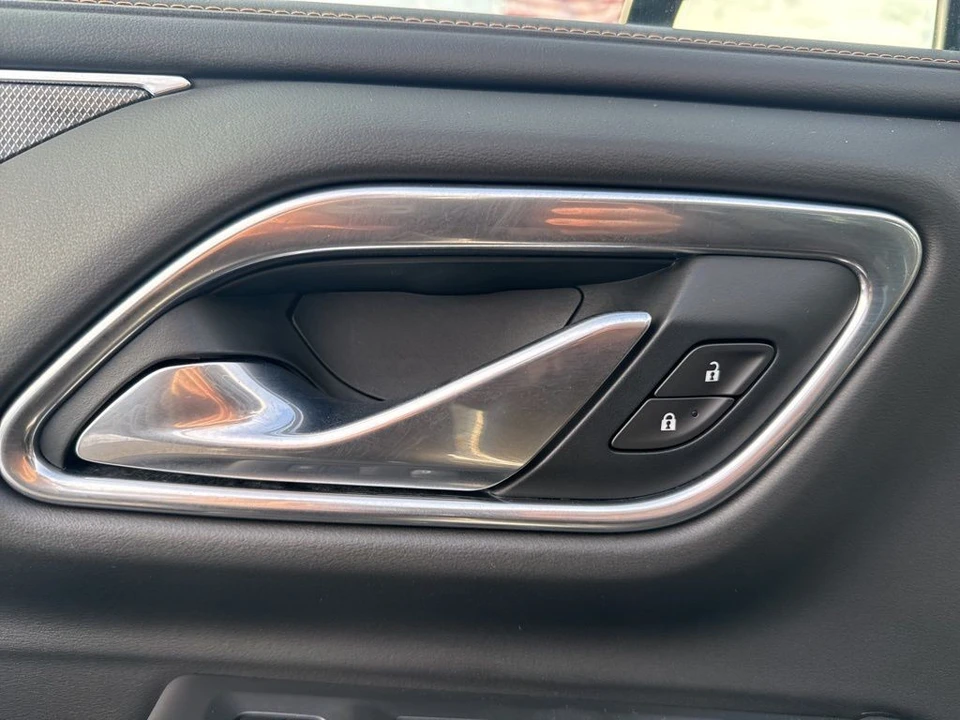 2021 GMC Yukon 5th Gen - Image 12 of 12