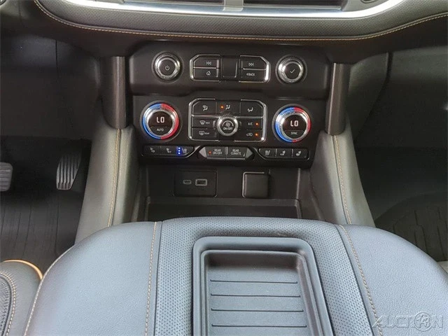2021 GMC Yukon 5th Gen - Image 19 of 21