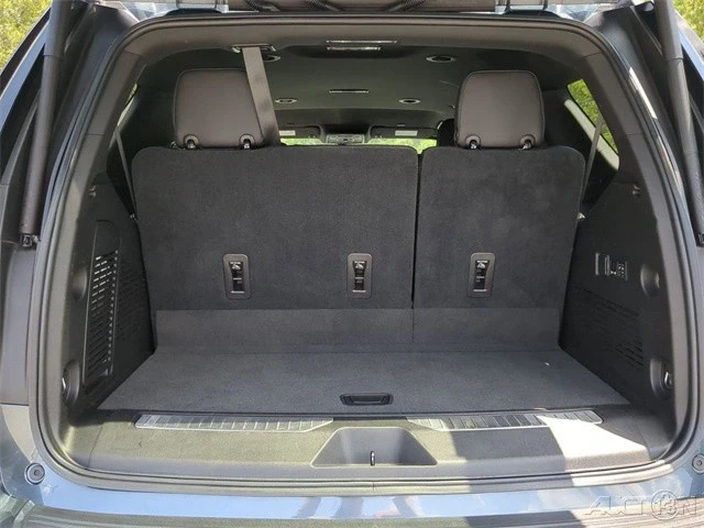 2021 GMC Yukon 5th Gen - Image 13 of 21