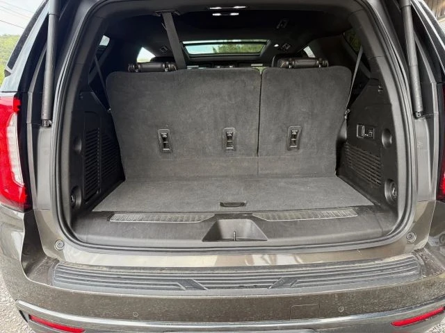 2021 GMC Yukon 5th Gen - Image 15 of 18