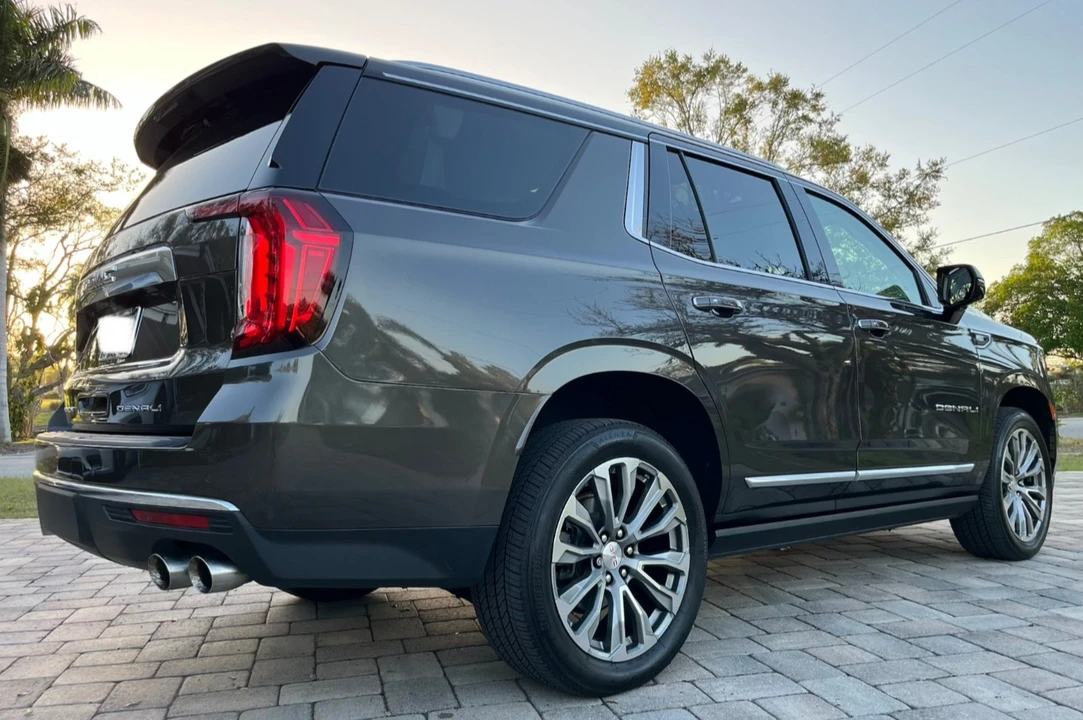 2021 GMC Yukon 5th Gen - Image 5 of 21