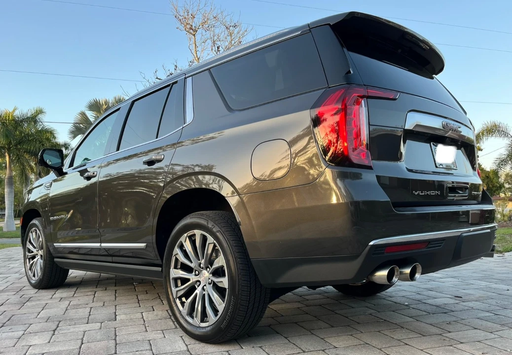 2021 GMC Yukon 5th Gen - Image 3 of 21