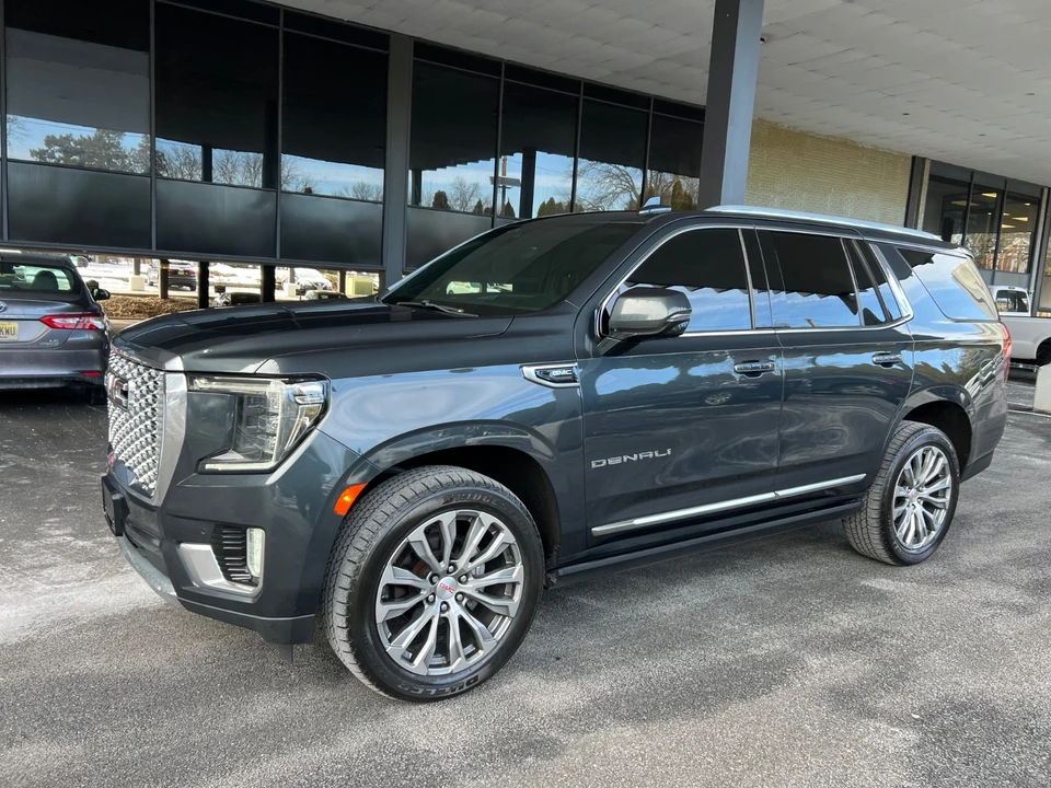 2021 GMC Yukon 5th Gen - Image 11 of 21