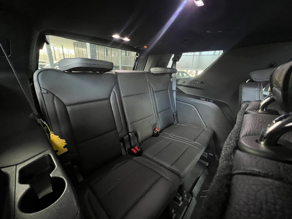 2021 GMC Yukon 5th Gen - Image 18 of 21
