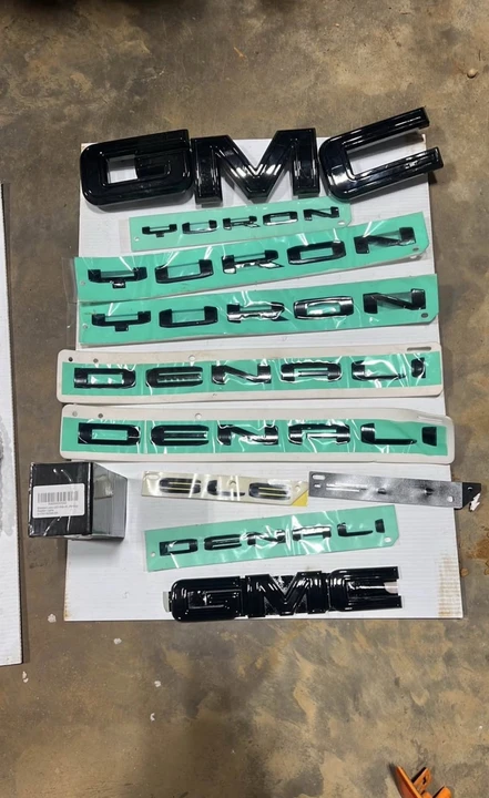 2021 GMC Yukon 5th Gen - Image 13 of 14