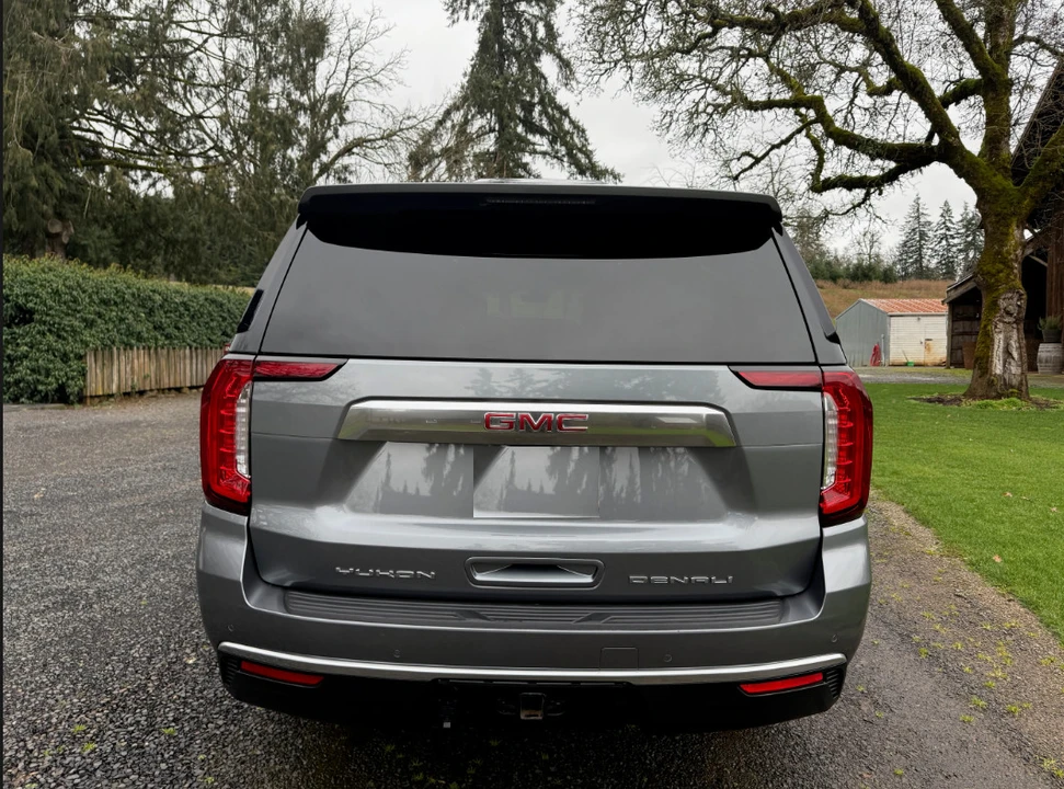 2021 GMC Yukon 5th Gen - Image 13 of 15